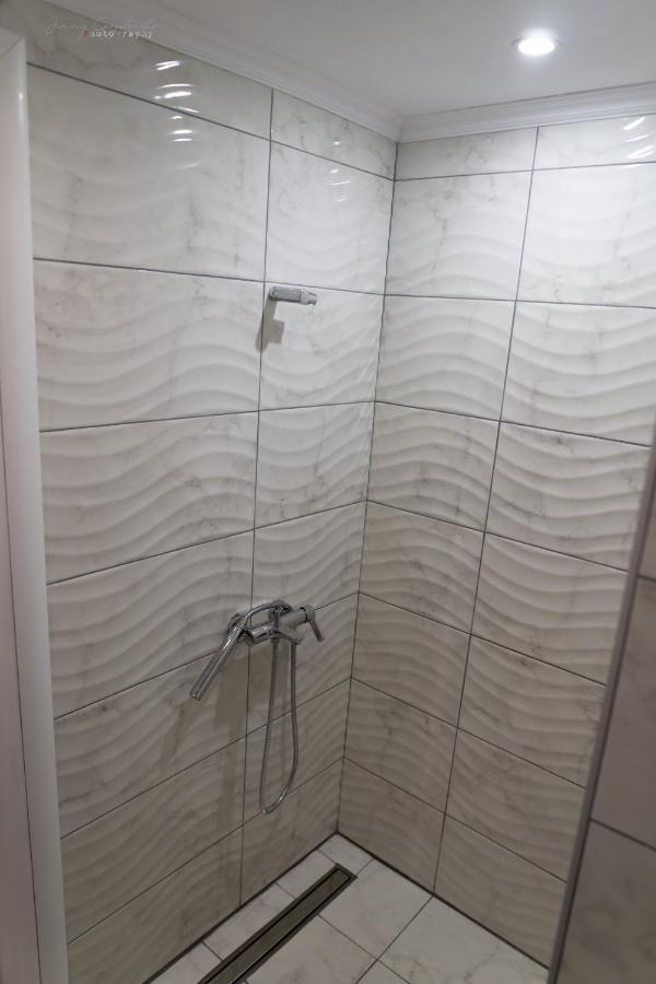 Sunset Brand New Luxury Apt With Pool & Sea View Karpathos Town  Exterior photo